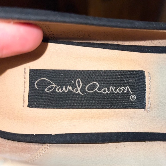 BLACK HEELS - Picture 5 of 5